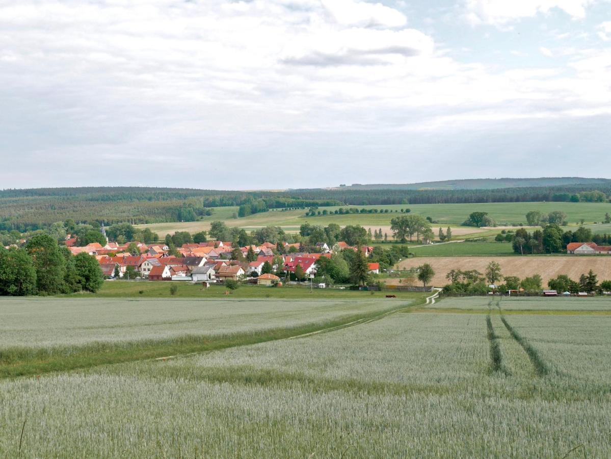 Pension Gruenes Herz Tonndorf エクステリア 写真