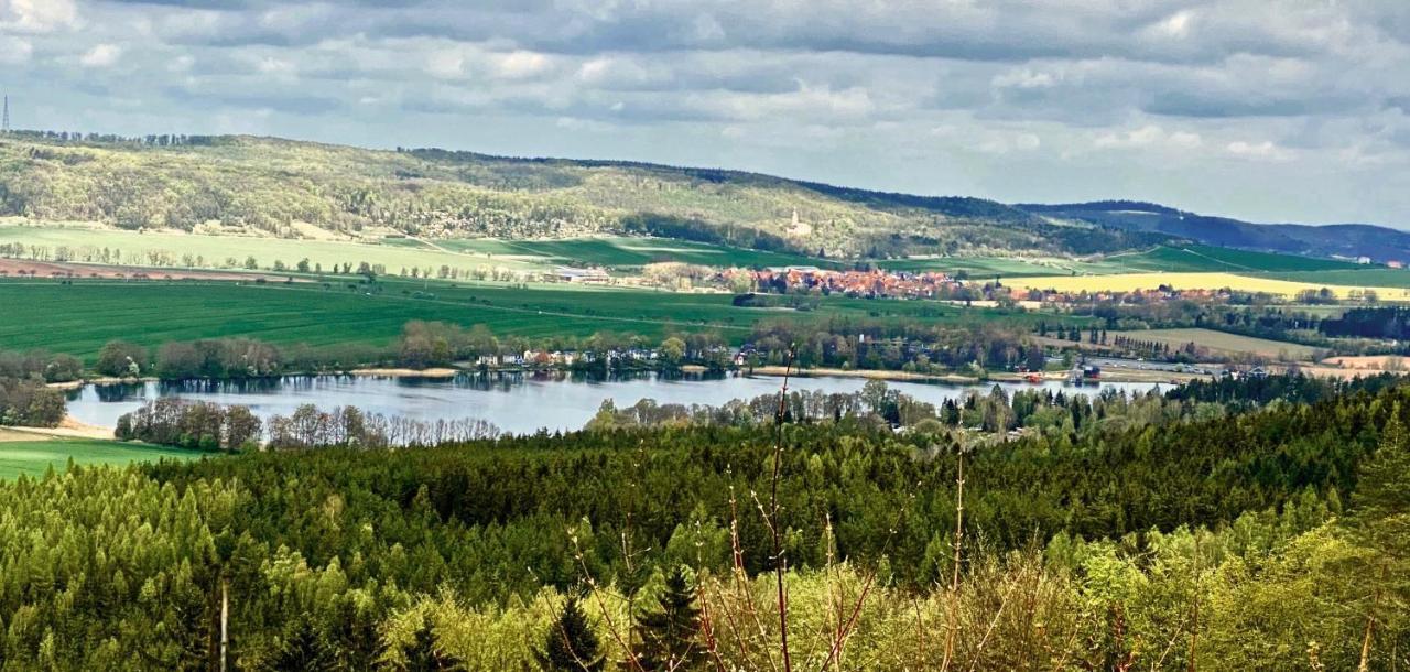 Pension Gruenes Herz Tonndorf エクステリア 写真